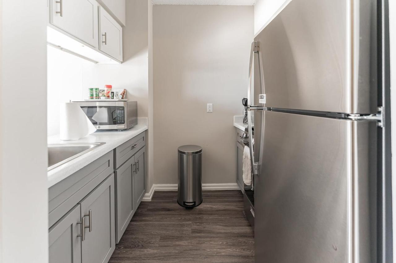Bargain Downtown Memphis Apartment W Amenities Екстер'єр фото