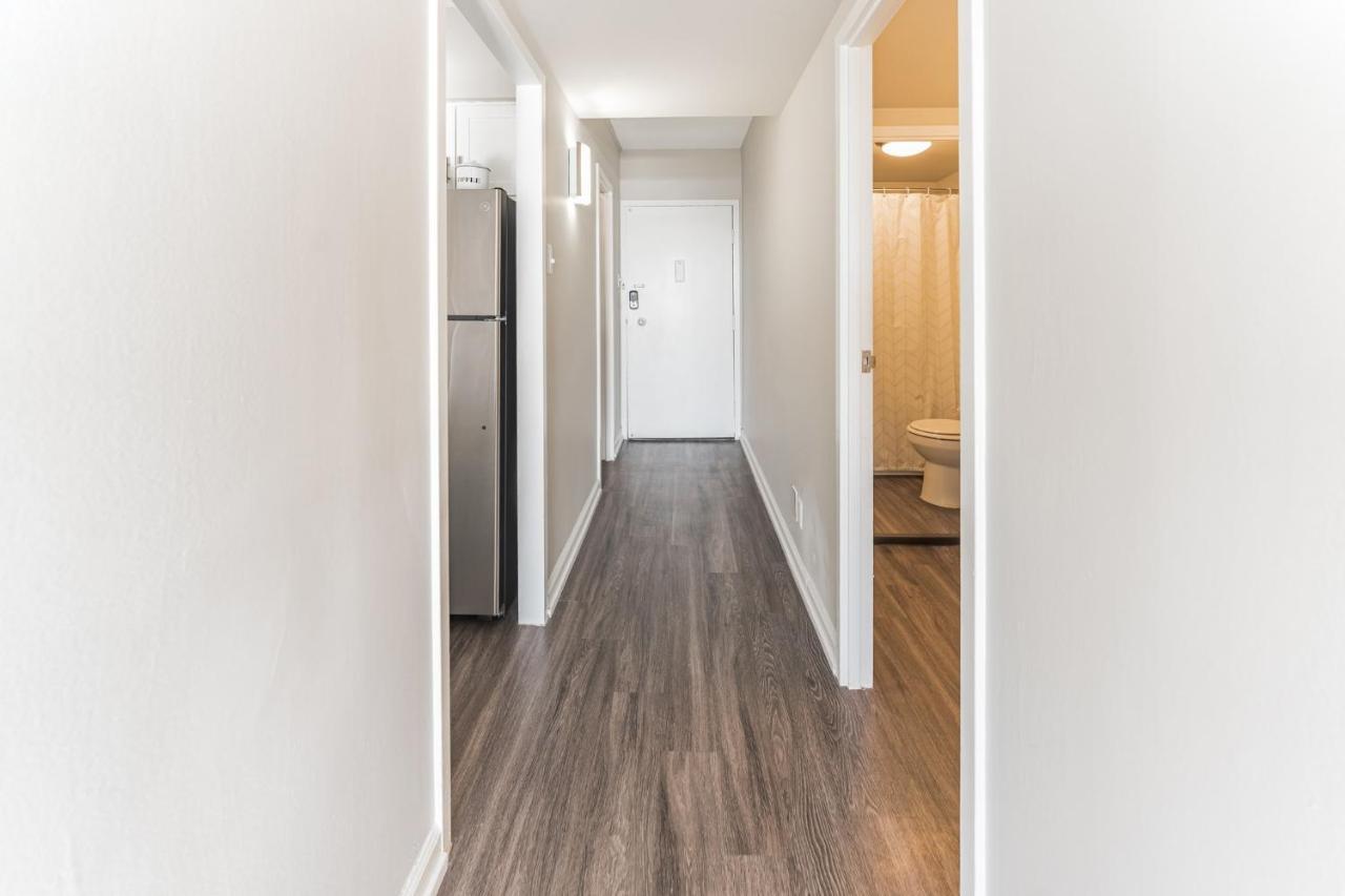 Bargain Downtown Memphis Apartment W Amenities Екстер'єр фото