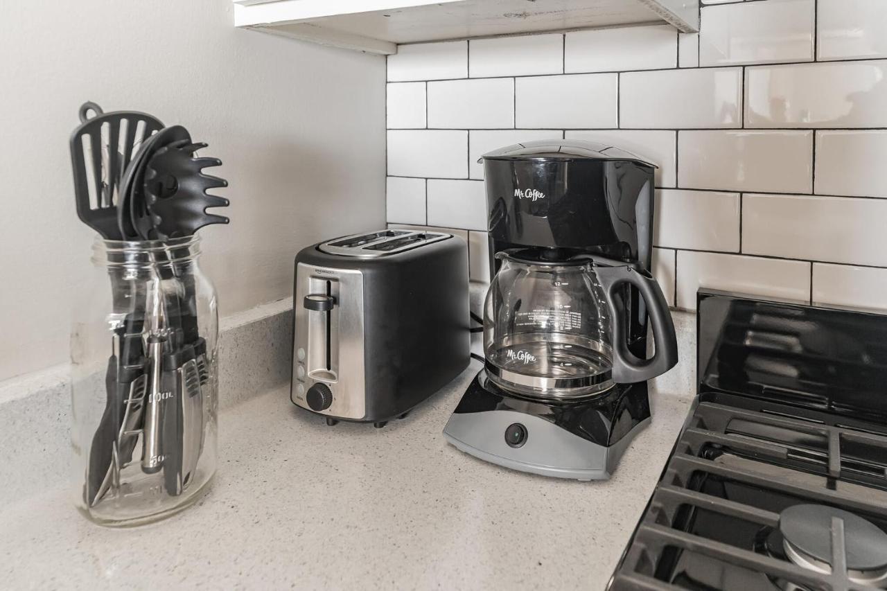 Bargain Downtown Memphis Apartment W Amenities Екстер'єр фото